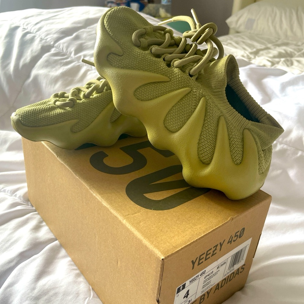 Excellent condition worn 1